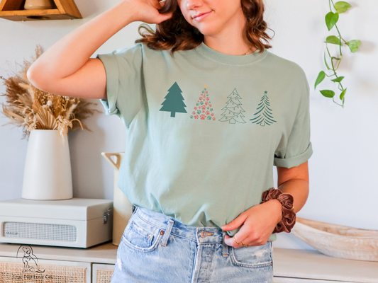 Christmas Tree Dog Mom Tshirt