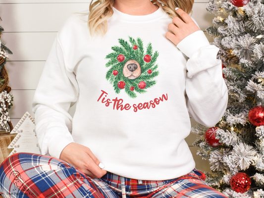 Tis the season - Golden wreath Dog Mom Sweatshirt